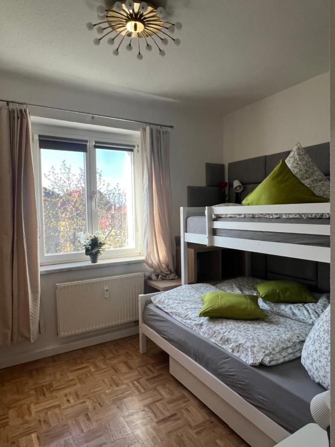 Sweet Cozy Three Apartment