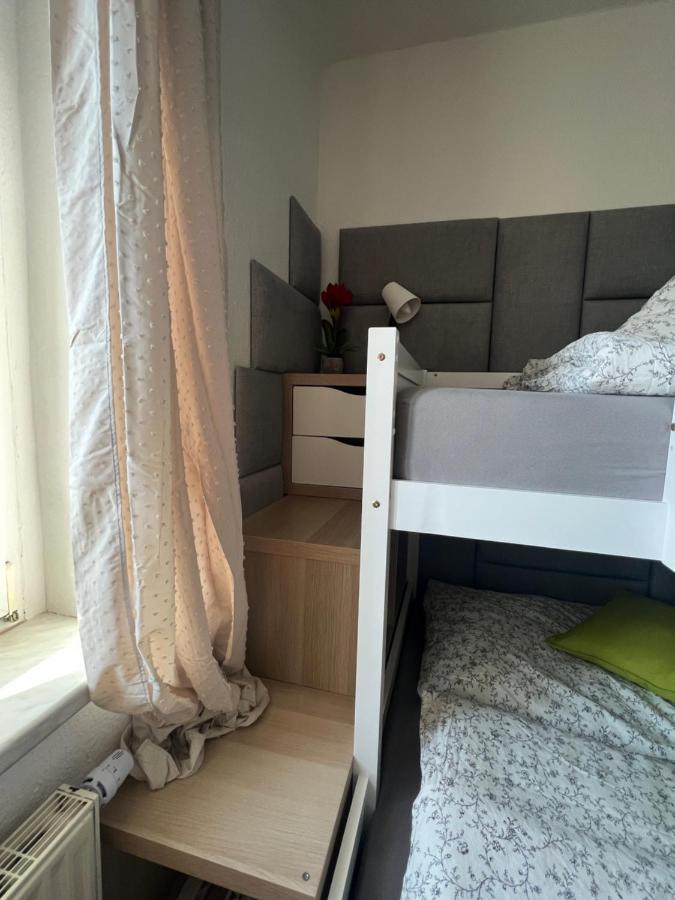 Apartment Sweet Cozy Three